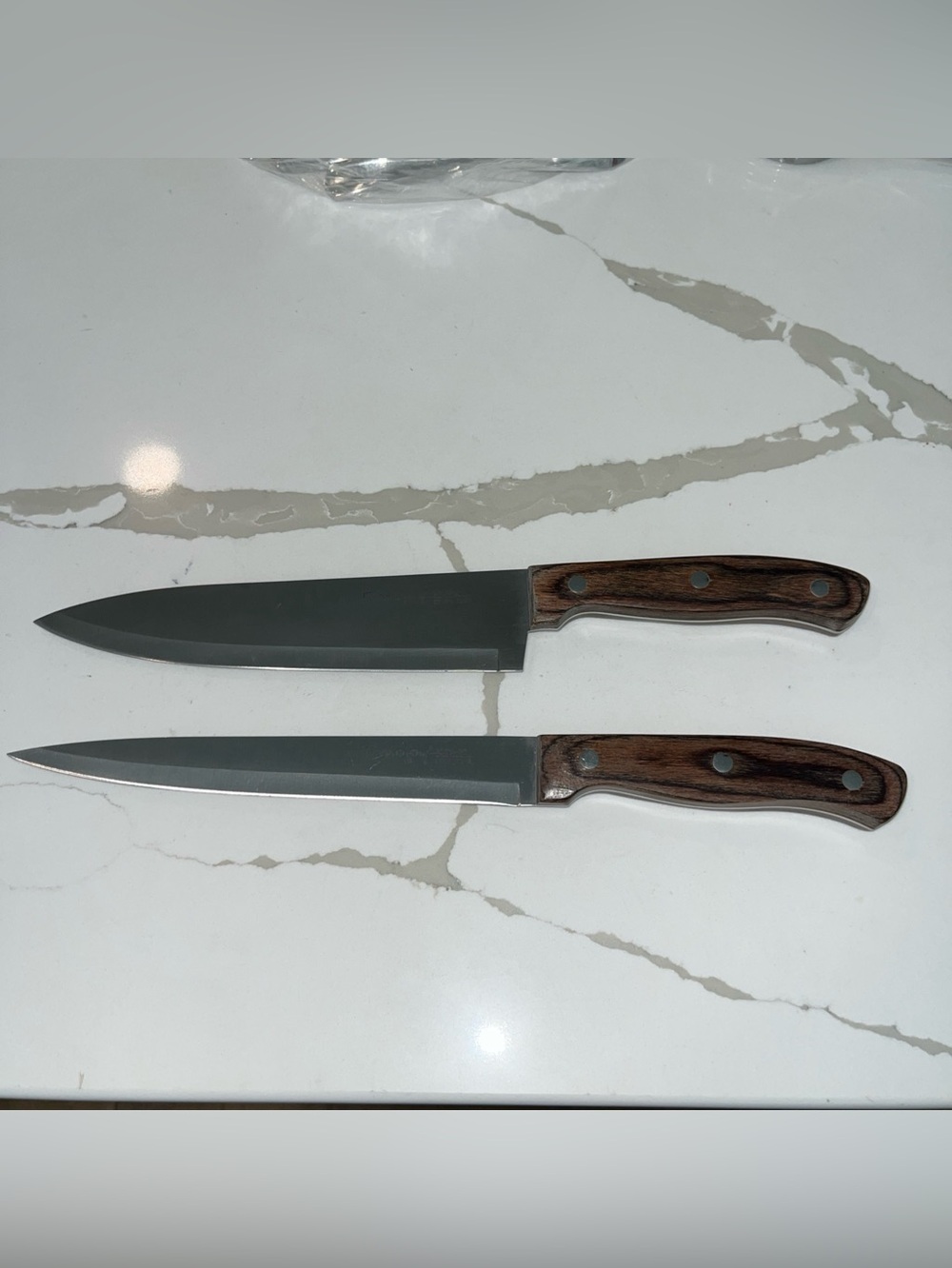 Emojoy: 2 Piece Knife Set: 8” Chef’s Knife & 8” Slicing Knife: Very Nice!